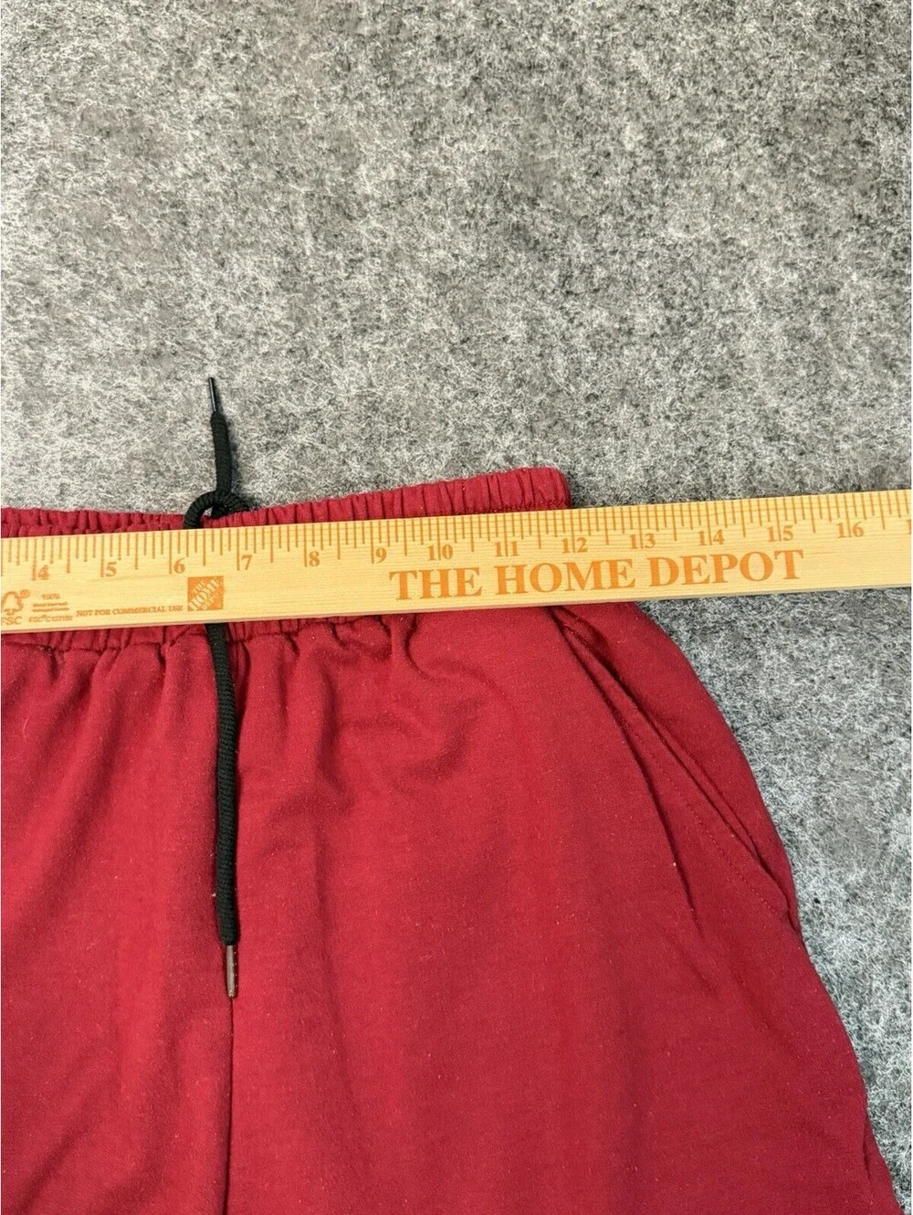 COOFANDY Men’s Red Athletic Sweat Shorts Zip Pockets Drawstring Size S